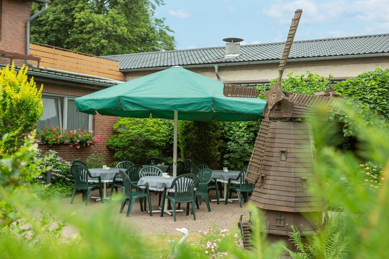 Hotel Garni Landgasthof Luchau Mussen  Bagian luar foto